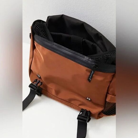 FP Movement Move With It Messenger Bag - Picture 3 of 15